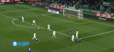 英媒：拜仁有意在一月永久签下梅努，已和他的经纪人直接会谈