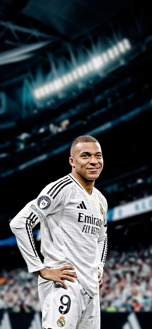 中足联：中超国内球员年薪上限500万元，外援年薪封顶300万欧元