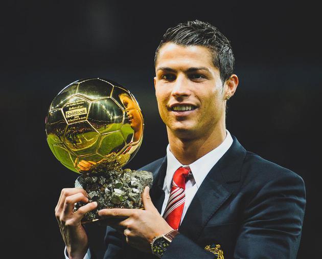 安帅：C罗是我带过职业态度最好的球员之一；米兰的经历非常棒