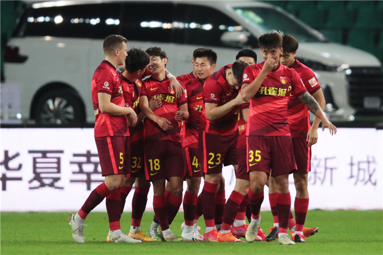 西甲：皇家社会3-2击败巴列卡诺
