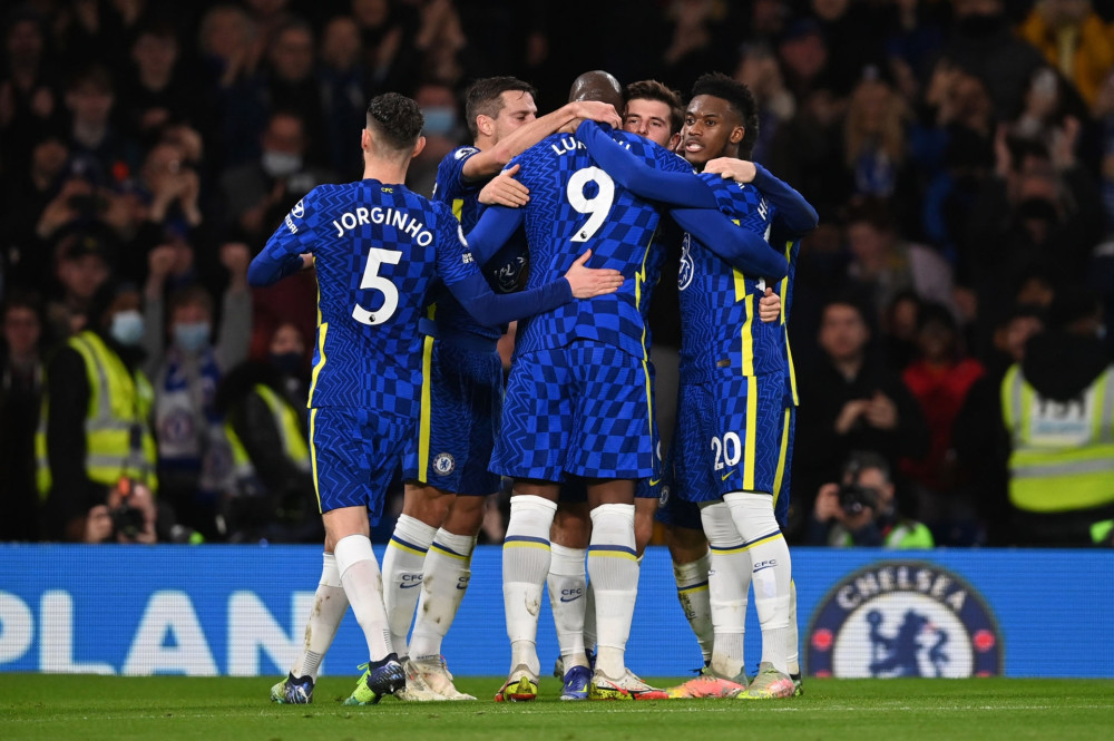 足坛一夜动态：曼城豪取19连胜，巴萨逆转马竞，纽卡热刺互相伤害